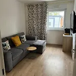 Maison Familiale 7 Personnes Jardins & Bbq Tram Centre *